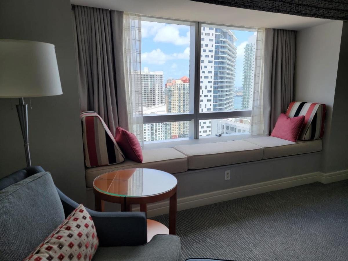 Four Seasons Suite Miami Ngoại thất bức ảnh
