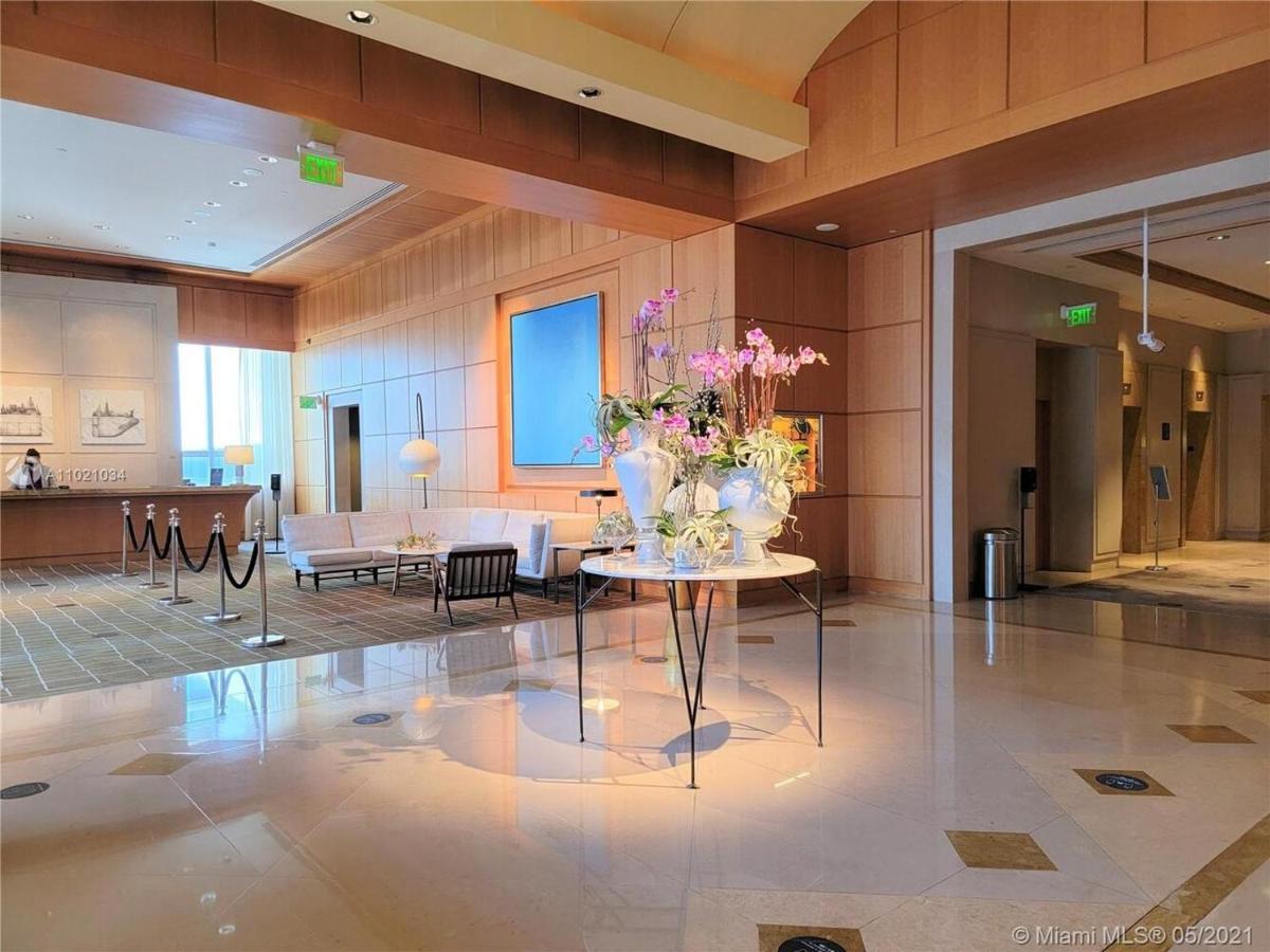 Four Seasons Suite Miami Ngoại thất bức ảnh